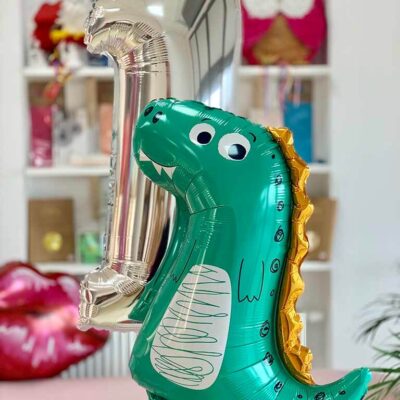 Cyfra i dinozaur balony z helem