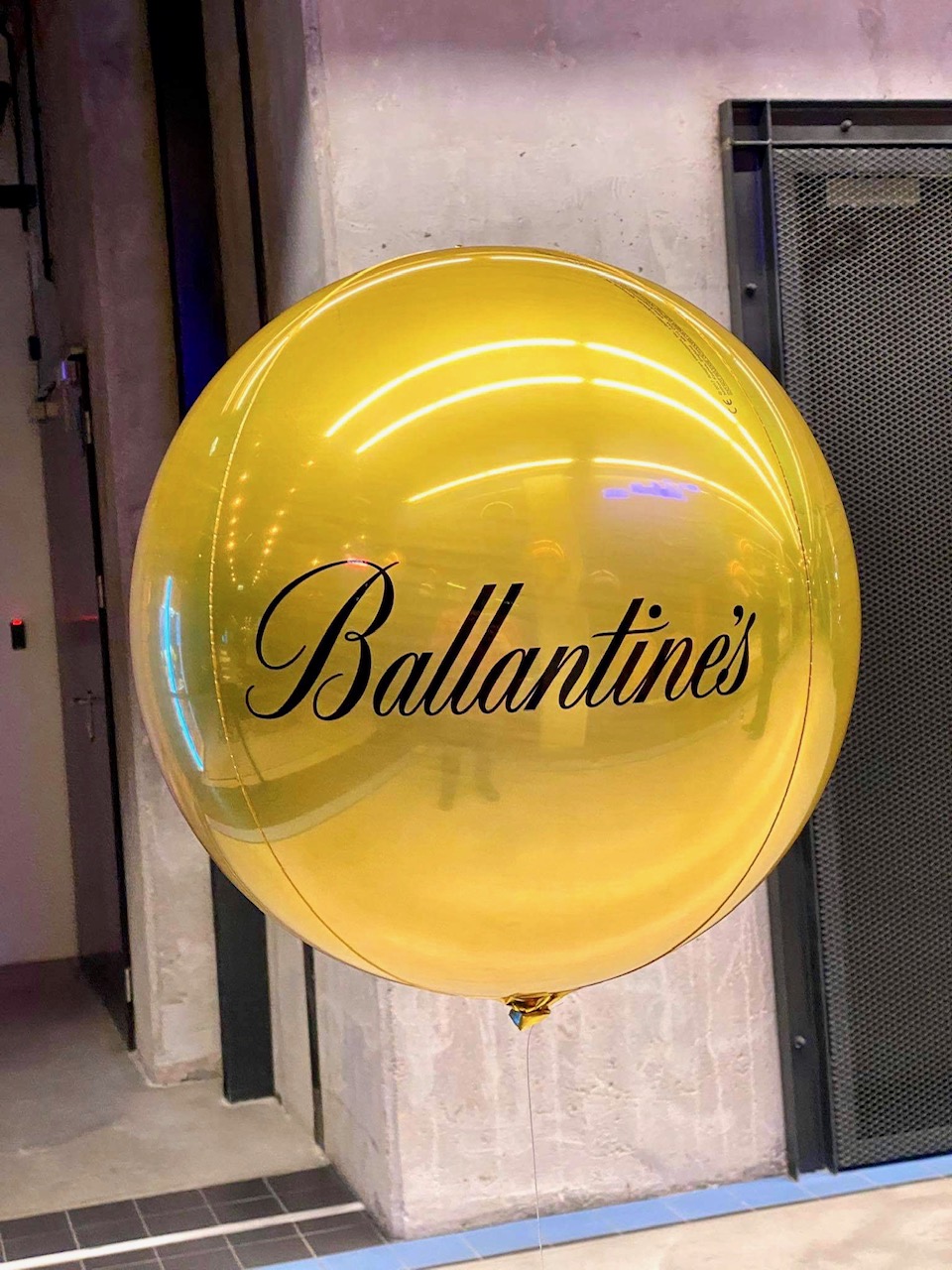 Balon złoty okrągły kula z nadrukowanym logo