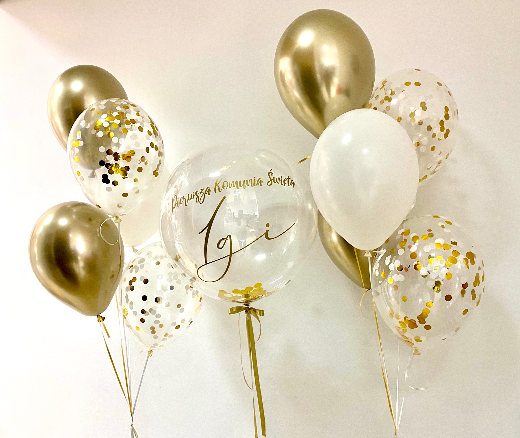 Balon personalizowany i złote balony na Pierwszą Komunię Świętą